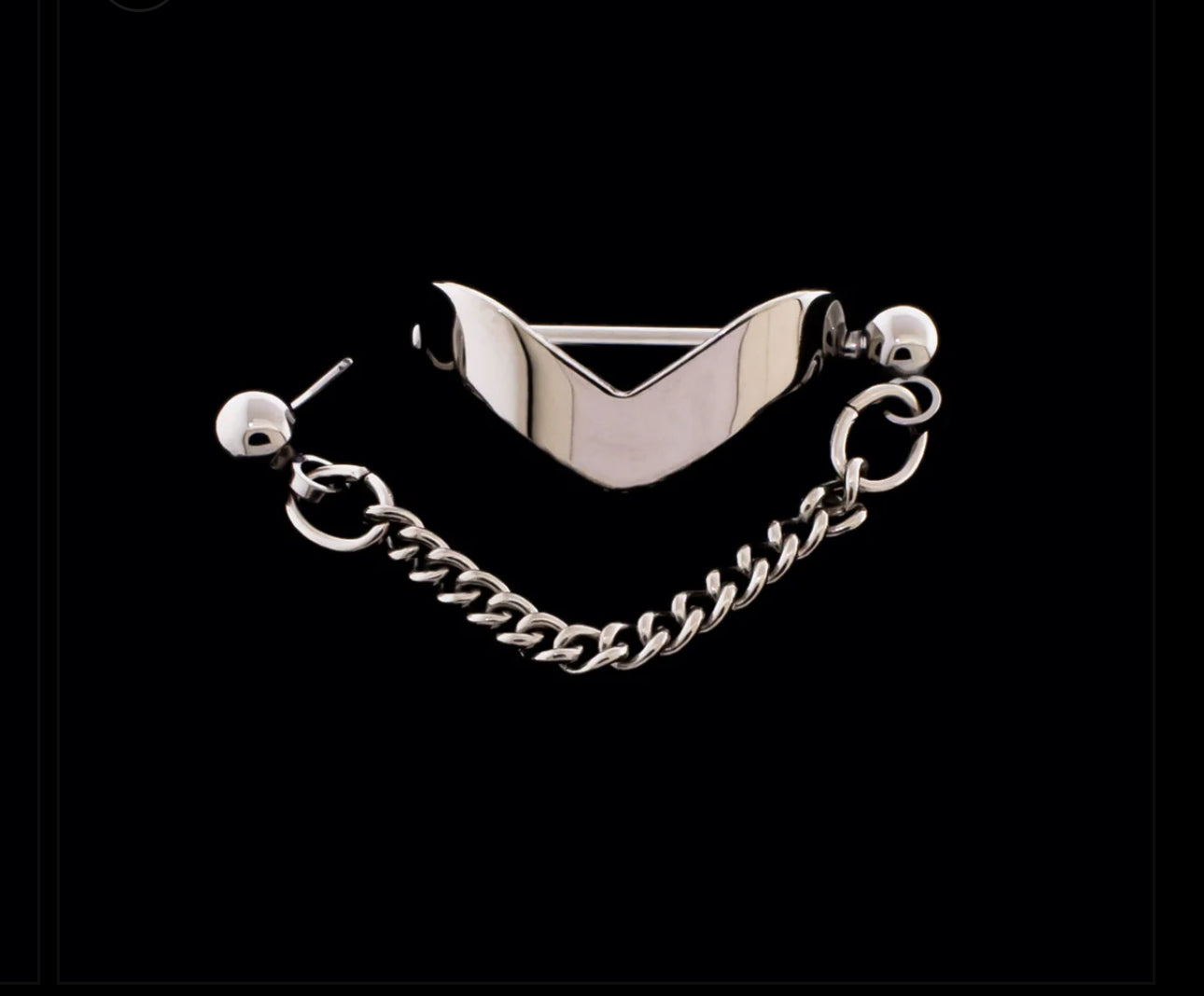 Threadless Nose Bridge Cuff with Rope Chain | bridge piercing | 16 gauge | bridge cuff | bridge chain | titanium bridge chain | goth